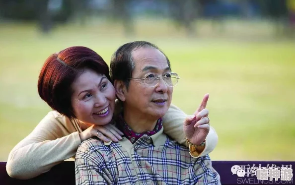 老妇女的大bwbwbwb：一位年长女性如何在生活中找到快乐与自信，挑战传统观念，展现独特魅力的故事