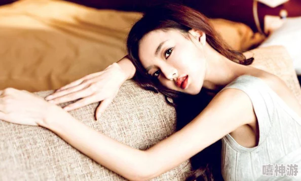 娇小性xxx性xxx仙踪林：在神秘的森林中，发现了令人惊叹的生物与奇妙的生态系统，带你领略自然之美
