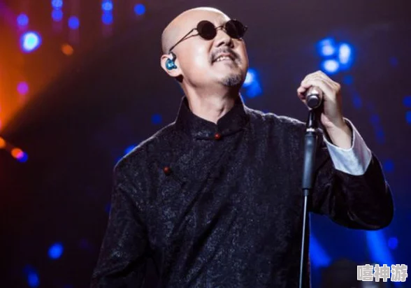 日本一姐rapper太多僵尸大叔，音乐圈内外对其风格与形象的争议不断引发热议