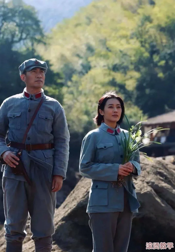 色偷偷免费视频：最新影视作品引发热议，观众对内容质量和创作风格的讨论持续升温！