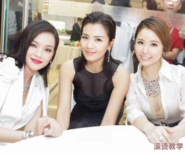 老扒的性福生活：揭秘他与年轻伴侣的甜蜜日常，如何在爱情中找到幸福与激情的平衡点