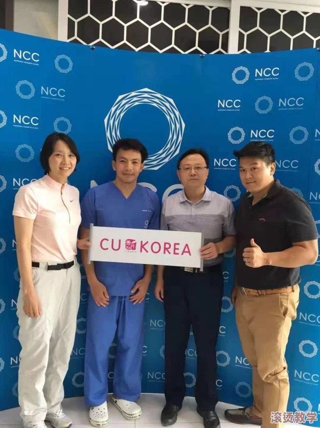 美女胸又大又www又黄的网站：最新热门话题引发网友热议，背后隐藏的故事让人惊讶！