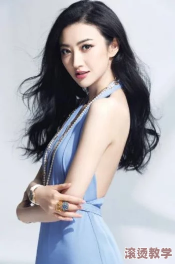 叶子楣三级露全乳视频网站引发热议，网友纷纷讨论其对影视行业的影响与社会反响，相关话题持续升温