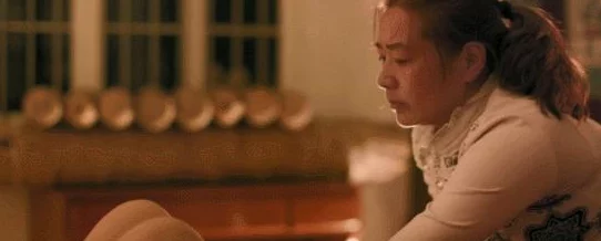 国产做a视频免费观看，震惊！这部影片竟然引发了全国观众的热议，背后隐藏着不为人知的秘密！
